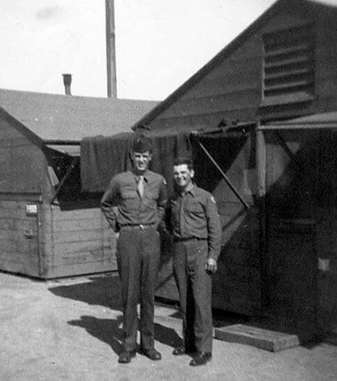 A picture of military personnel from the 40s